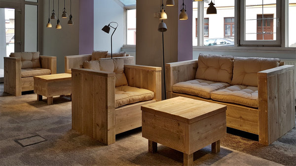 Loungemöbel aus Bauholz | Lounge-Sofa | Zweisitzer | Lounge-Sessel | Kubenform | Sitzmöbel timber classics
