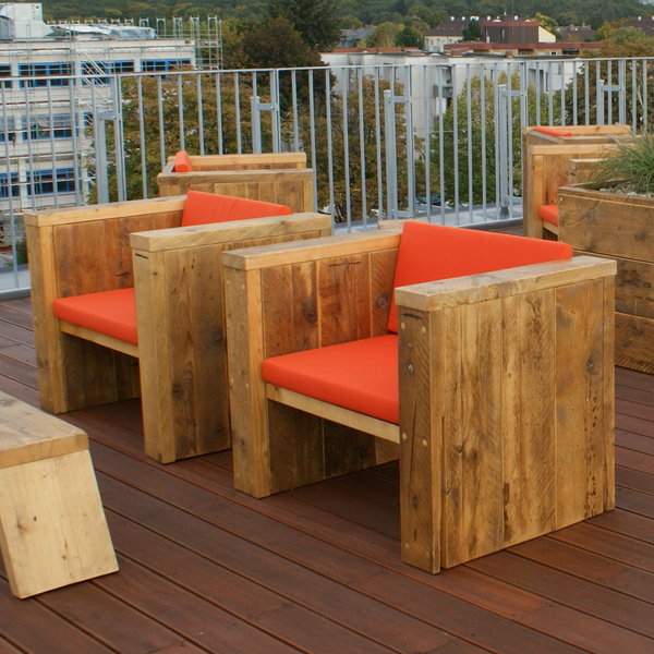 Lounge-Sessel aus Bauholz, Kuben-Form